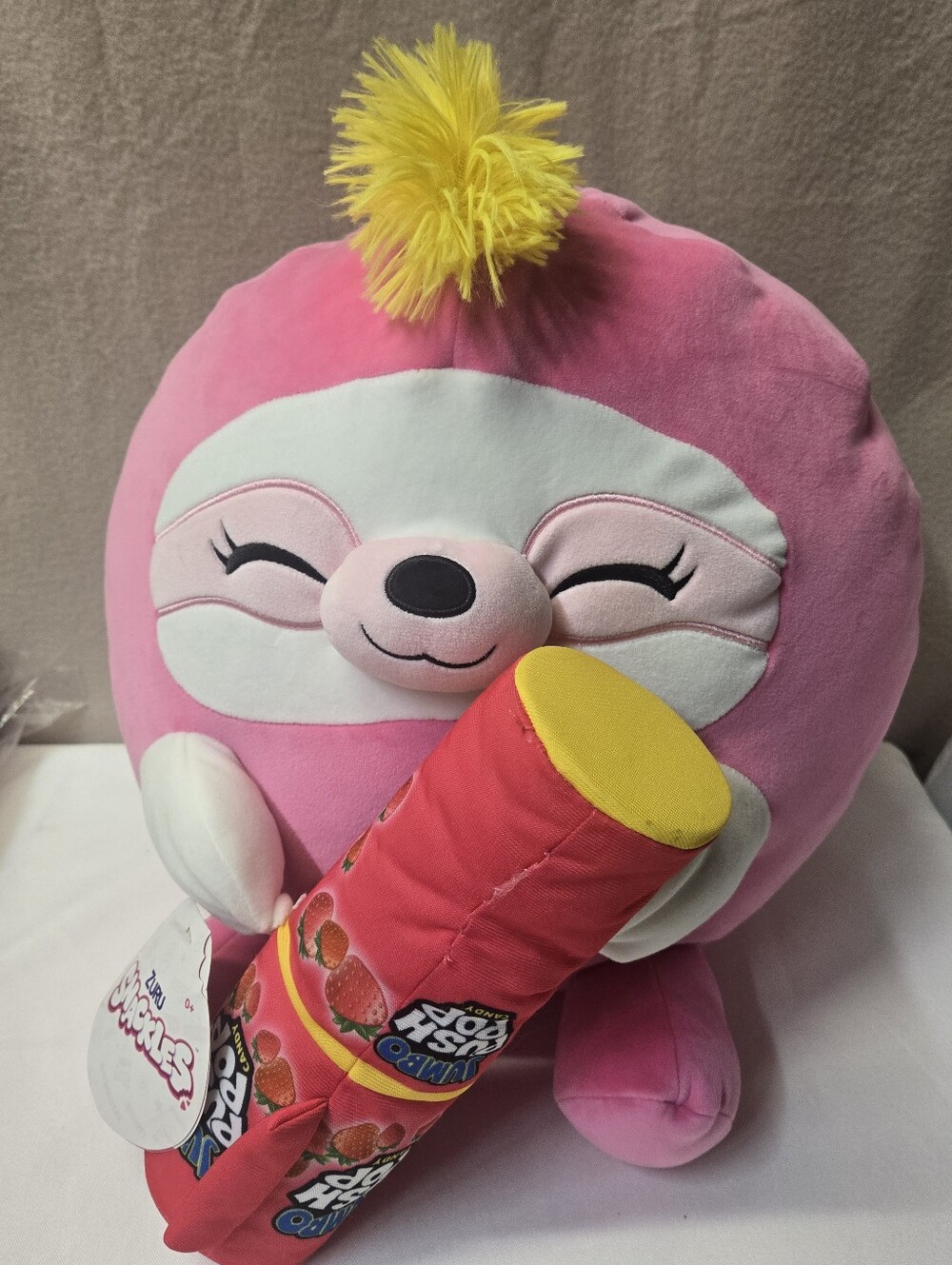 Zuru Snackle Susie Sloth 14" Large Plush Jumbo Strawberry Push Pop Tags Flaw